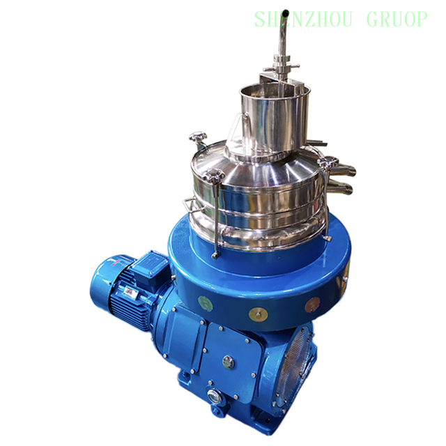 Machine de centrifugeuse de séparateur de latex de caoutchouc naturel de grande capacité