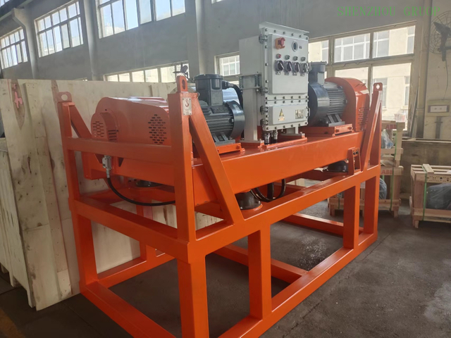 Centrifugeuse à décanteur biphasée haute performance pour une séparation efficace LW355